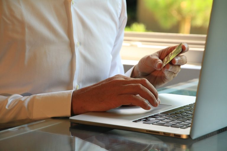 Creación de Tiendas Online: Una Guía Completa para Principiantes